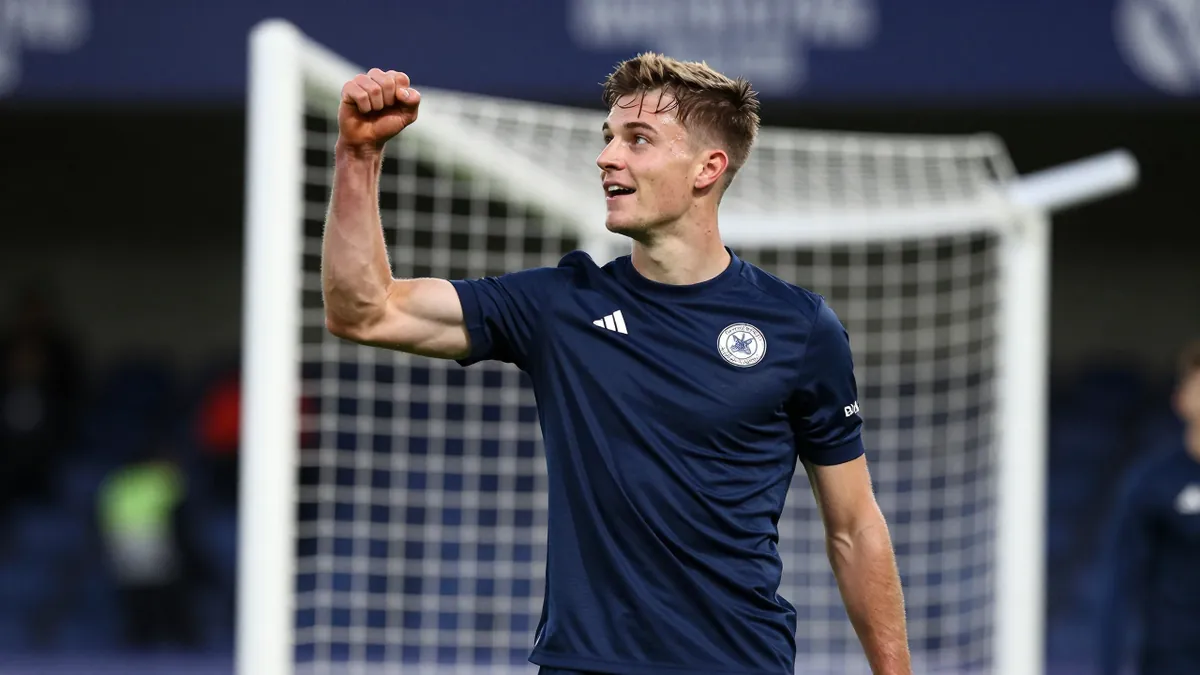 Linfield win their first SuperCupNI Minor title with a 1-0 victory over Ballymena United, thanks to Tom Lyness' stunning...